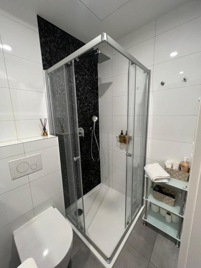 Angeloroma Deluxe Apartment Prague Exterior photo